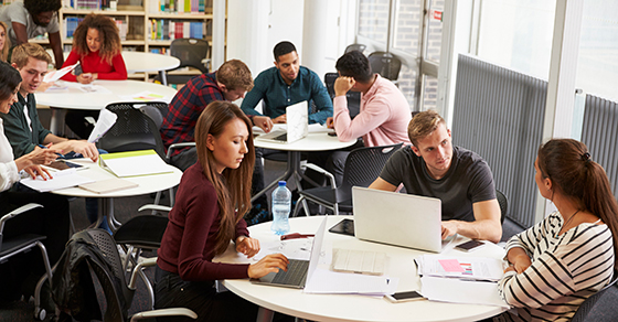 College Students May Save Tax On their 2017 Return